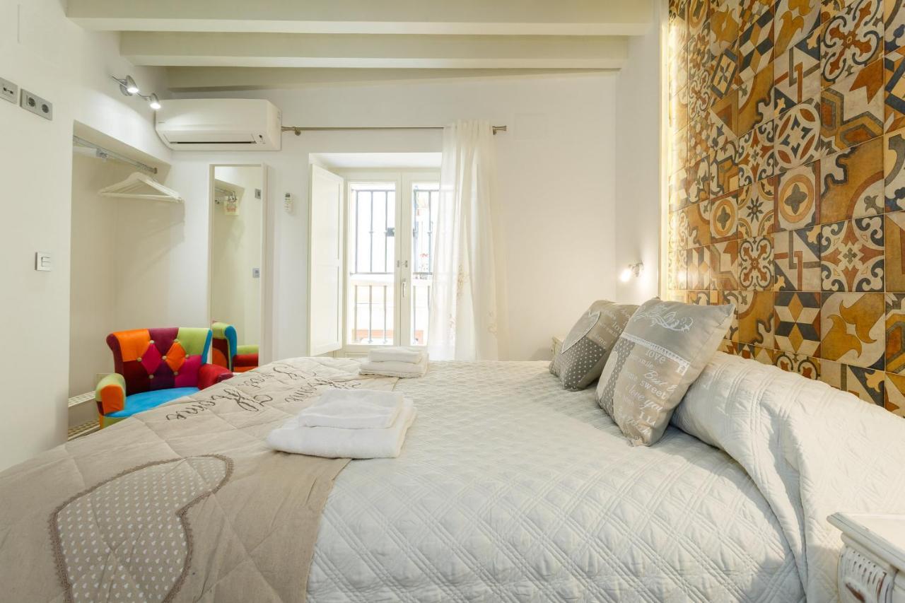 Apartamentos Loto Y Liz By Cadiz4Rentals Exterior photo